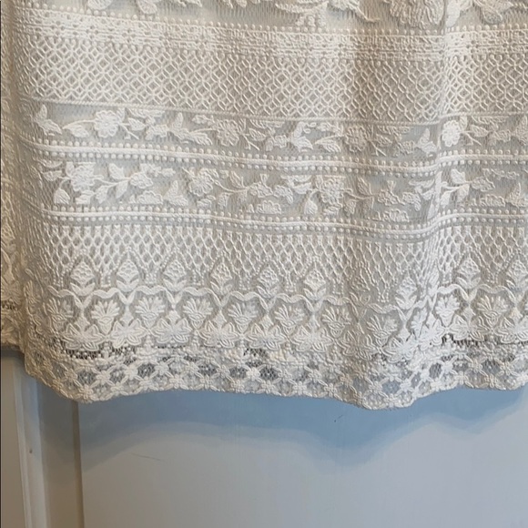 roz & Ali size 6p white lace dress - Picture 3 of 7